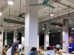 大堂-标记美食新鲜猪杂(兴南大道店)