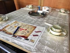 -羊家胡同·龙虾烧烤火锅(龙汇路店)