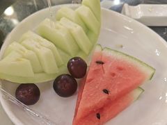 -鹰龙海畔度假酒店(咸祥店)