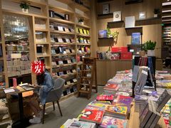 -覔书店(壹方城店)
