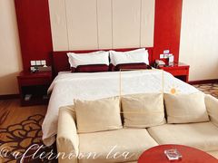 -兴芮温泉度假区