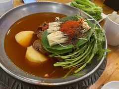-喇喇排骨火锅·传统韩式脊骨汤(望京西园总店)