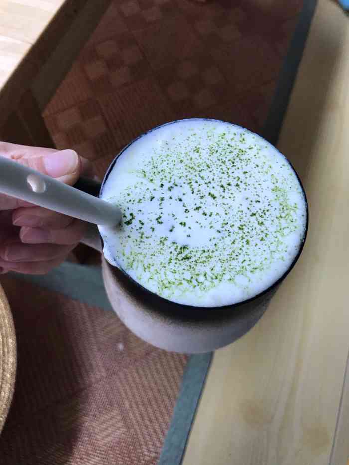 青峰抹茶(万达广场店)-"[薄荷]环境:很日式风.可以拖鞋上榻榻.