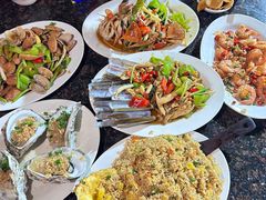 -岛中岛·海鲜大排档·万宁老字号(东澳店)