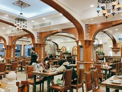 大堂-清真·玛丽亚新疆菜主题餐厅(浙江中路店)