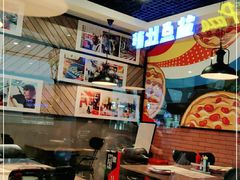 大堂-Tubestation站点比萨(高新万达ONE店)