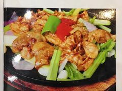 咸酸菜炒牛欢喜-荷塘食府