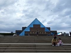 -上海市龙华烈士陵园