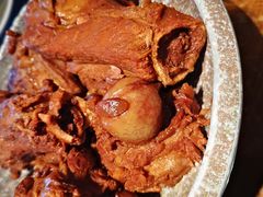 特色大铁锅烀腔骨-95号酱骨·一块豆腐(展春园西路店)