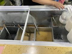 -咪咪甜品(金城江公园-中心广场店)