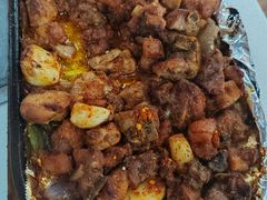 -老东镇啤酒屋海鲜加工·蒸汽海鲜·海鲜烧烤(台东店)