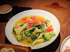 -绿茶餐厅(同成街华联店)