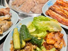 -金滏山·烤肉海鲜火锅自助(襄阳万达店)