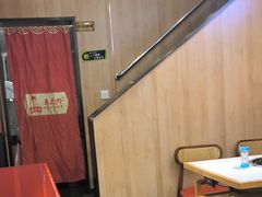 -鲁员外地锅鸡地锅鱼(古墩路店)