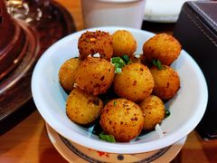 -炉小二铜锅牛蛙•川湘菜(三里屯店)