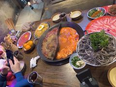 -萍姐火锅·公路夜市(武汉首店)