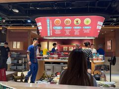 -老牌坊云南鱼豆花火锅(哈西万达店)