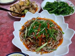 -洪霞餐馆