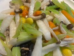-前海沿·青岛菜(李沧万达店)