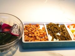 -荷塘秋月·本帮江浙菜(国权路店)