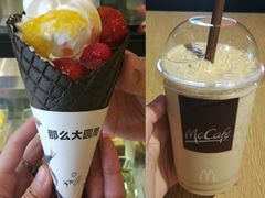 那么大圆筒&拿铁雪冰-麦当劳(新王府井店)