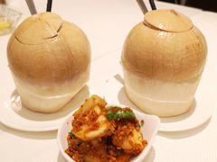 椰子水-新加坡海鲜共和(名胜世界圣淘沙海滨坊)