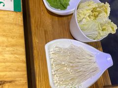 -小小河边鱼(天润城店)