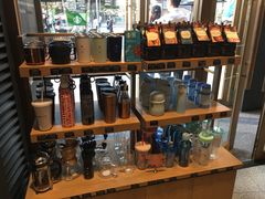 零售区-星巴克臻选(北京世贸天阶店)