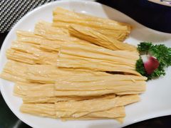 -小天鹅火锅·一线江景洪鼎旗舰店(洪崖洞店)