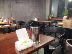 大堂-老酱油炸社