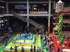 -蒙特利亲子乐园