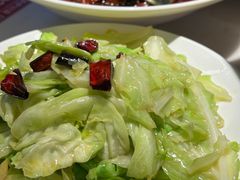 炝炒卷心菜-茅庐川菜(烟台大悦城店)