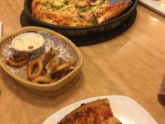 -必胜客(WOW中心城店)