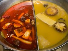-湊湊火锅·茶憩(新中关购物中心店)
