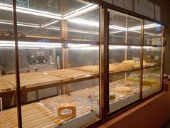 面包甜点陈列柜-奈雪的茶(时代天街店)