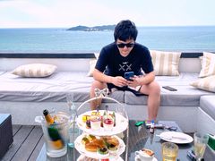 -瑰丽酒店·海吧·天际下午茶·现场DJ·天台酒吧