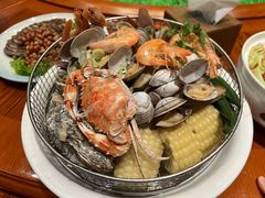 -小船渔村•大连菜•大连焖鱼(黄河路店)