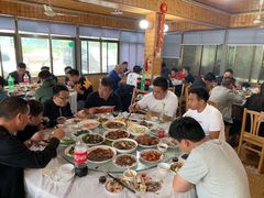 -小六农家乐(崇明西沙湿地店)