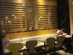 -麦当劳(海岸城店)