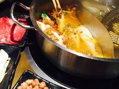 -左庭右院鲜牛肉火锅(南通CBD大有境店)