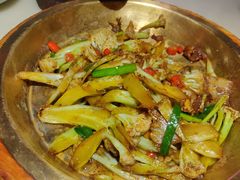 -佬麻雀·剁椒鱼头(京基KK One店)