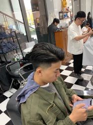 -MARTIN'S BARBER SHOP男士理发馆