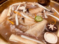 -余欢领鲜火锅(新街口店)