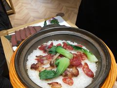 招牌腊味煲仔饭-煲大王猪肚鸡·椰子鸡火锅(红谷滩万达店)