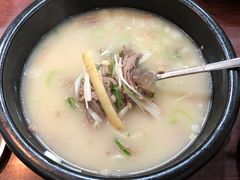 -神仙雪浓汤(明洞店)