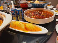 -东口码头·烧鸽子·鱼头泡饼·地方菜(金鹰悦城店)
