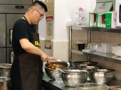 -鸿运兔·手撕烤兔(天府广场店)