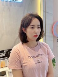 -MONE美发沙龙