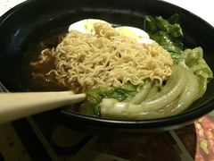 -百威KTV(恒福路店)