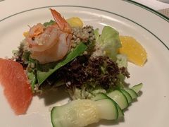 牛油果大虾藜麦沙拉-93Club·法餐厅